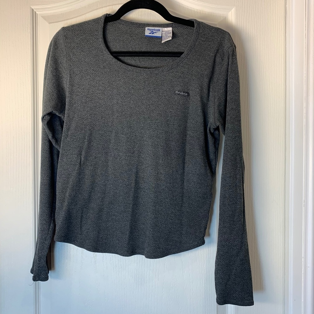Reebok Women's Long Sleeve Athletic Top – Breathable Performance Tee (L)